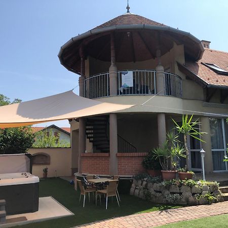 Szabó Wellness Vendégház Zamárdi Exterior foto